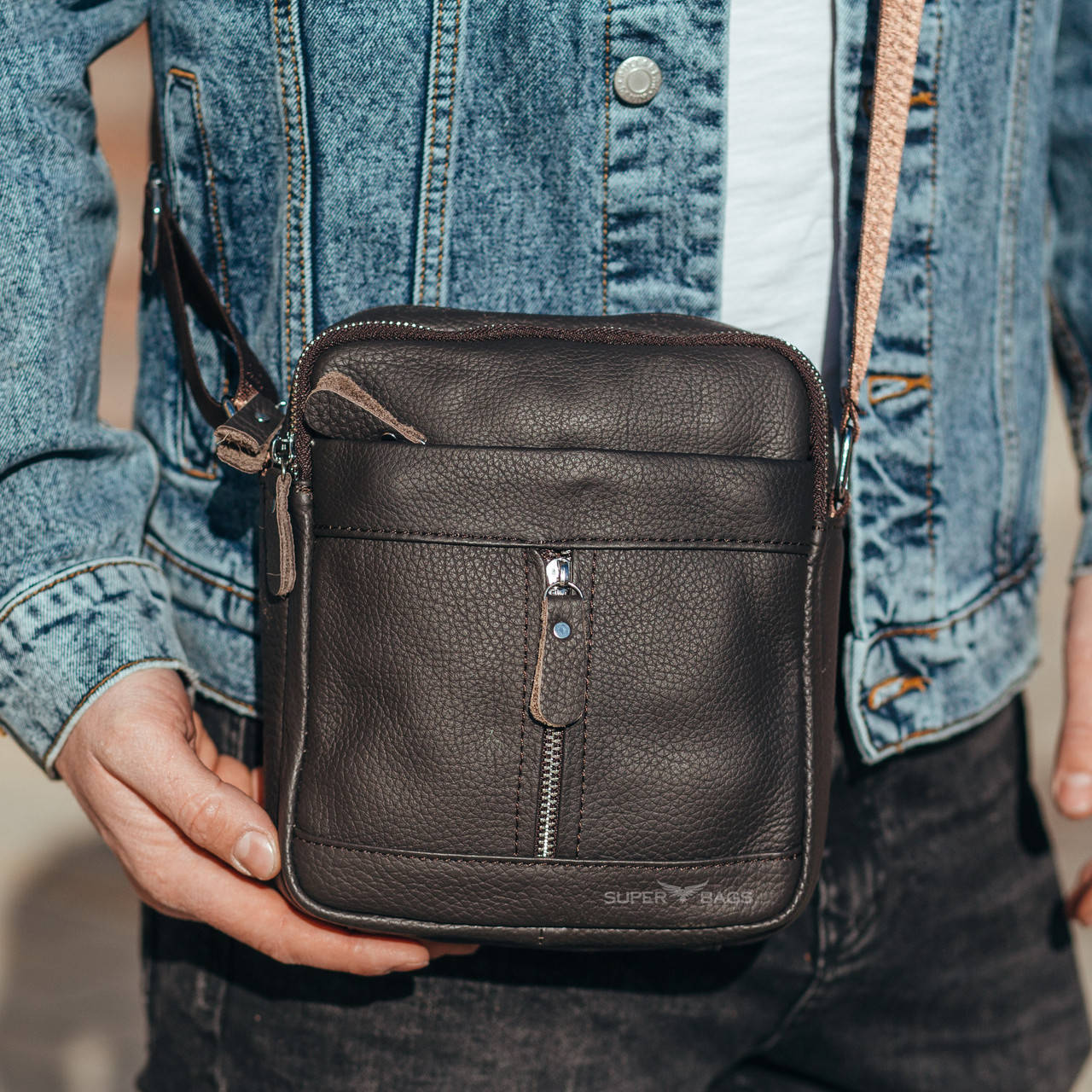 Кожаная мужская сумка из натуральной кожи винтажная Leather Collection коричневая, Коричневый
Кожаная мужская сумка из натуральной кожи винтажная Leather Collection коричневая, Коричневый