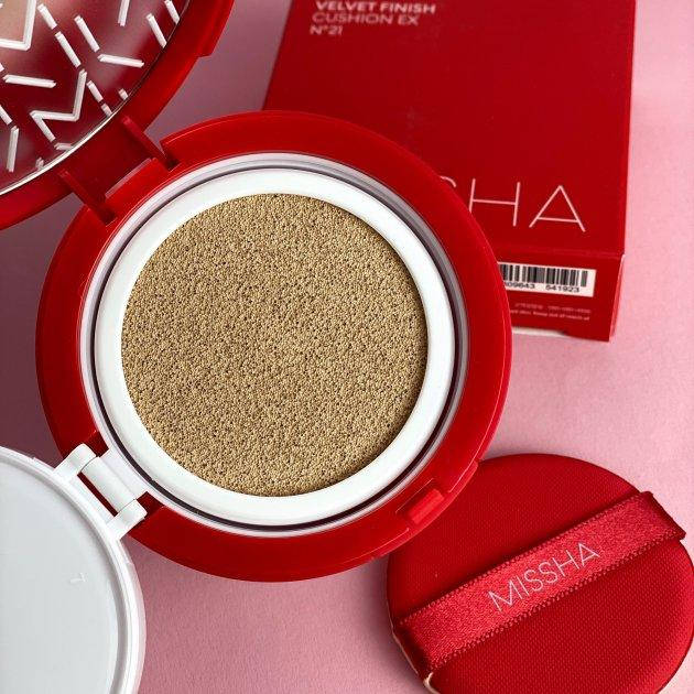 (#21) Кушон для особи з матовим фінішем MISSHA Velvet Finish Cushion SPF50+/PA+, 15 г
(#21) Кушон для особи з матовим фінішем MISSHA Velvet Finish Cushion SPF50+/PA+, 15 г