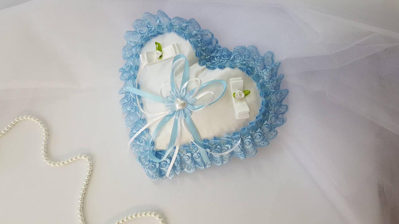 Подушечка для колец Сердце голубая 
Подушечка для колец Сердце голубая