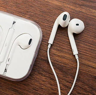 Распродажа! Наушники Вкладыши проводные Ear Pods с микрофоном, Белые, Регулировка громкости, mini jack 3.5 мм, Белый
Распродажа! Наушники Вкладыши проводные Ear Pods с микрофоном, Белые, Регулировка громкости, mini jack 3.5 мм, Белый