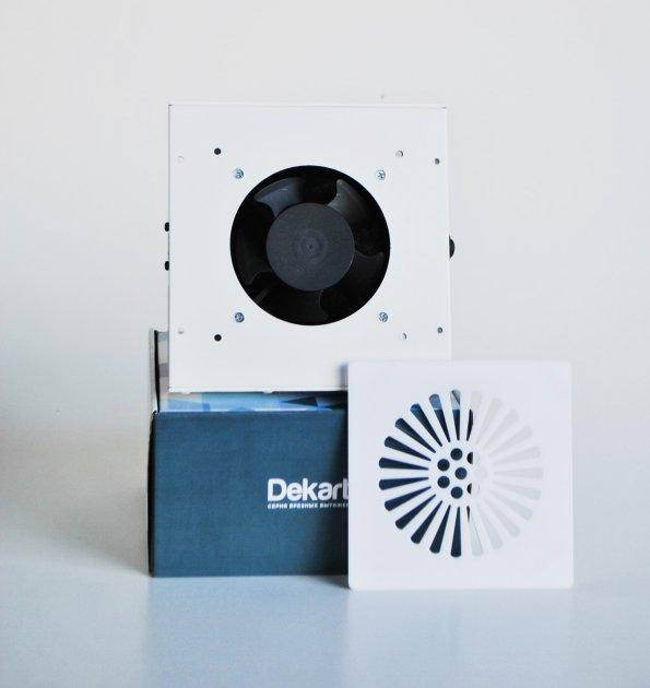 Встроенная вытяжка для маникюрного стола Markson Dekart 4
Встроенная вытяжка для маникюрного стола Markson Dekart 4