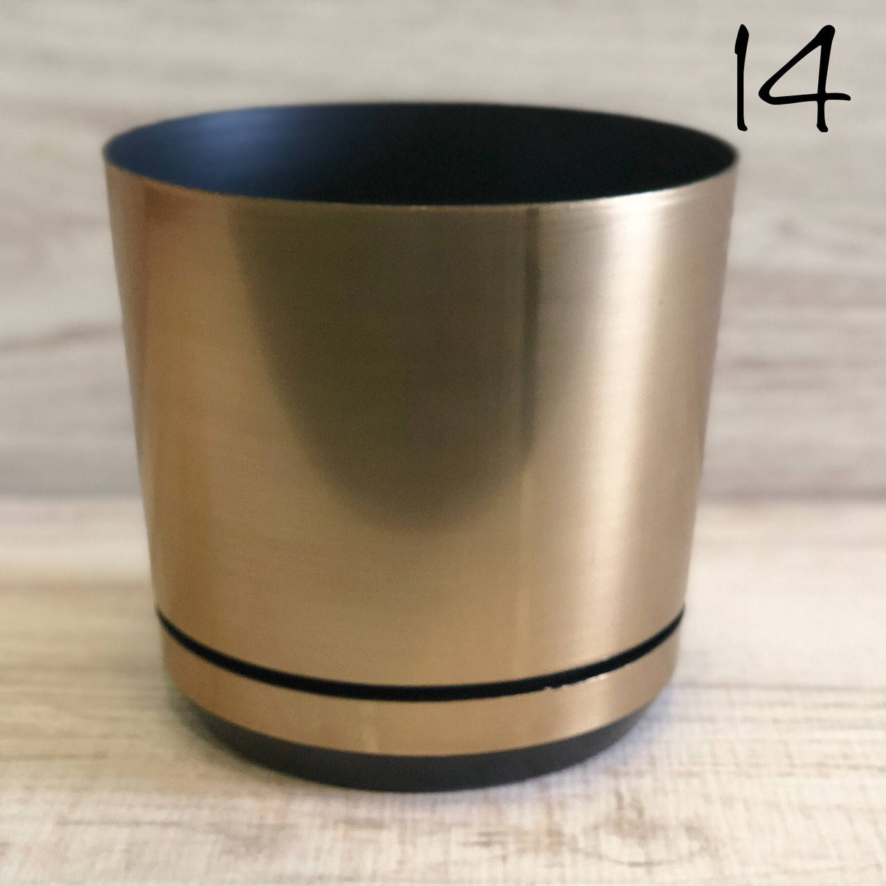 Цветочный горшок «Korad 14» 2.4л
Цветочный горшок «Korad 14» 2.4л