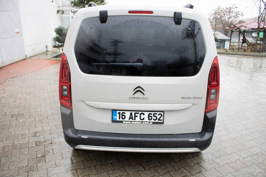 Накладка на задний бампер (ABS) Citroen Berlingo/Multispace 2019↗ гг. TSR Накладки на задний бампер Ситроен
Накладка на задний бампер (ABS) Citroen Berlingo/Multispace 2019↗ гг. TSR Накладки на задний бампер Ситроен