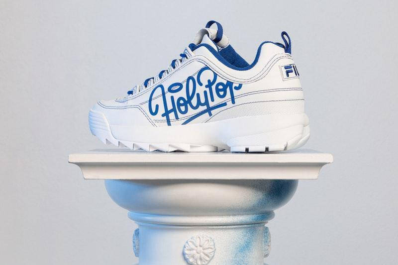 Кроссовки женские кожаные Fila Disruptor Holypop "Белые с синим" фила р. 36 - 39, Синий
Кроссовки женские кожаные Fila Disruptor Holypop "Белые с синим" фила р. 36 - 39, Синий