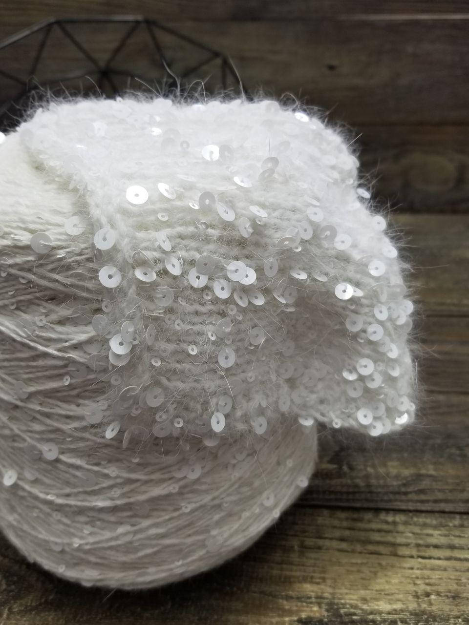 Королевские пайетки на пухе норки № 901 Белый
Королевские пайетки на пухе норки № 901 Белый