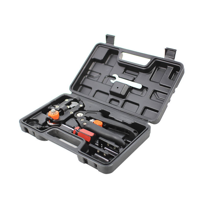 Секатор прививочный Grafting Tool SC-8201 профессиональный 3 лезвия для прививки растений
Секатор прививочный Grafting Tool SC-8201 профессиональный 3 лезвия для прививки растений