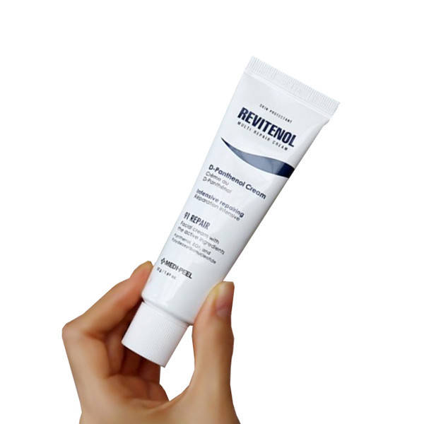 Антивозрастной крем с пантенолом и полинуклеотидами Medi-Peel Revitenol Multi Repair Cream 50g
Антивозрастной крем с пантенолом и полинуклеотидами Medi-Peel Revitenol Multi Repair Cream 50g