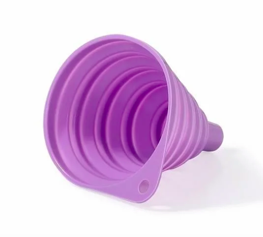 Силиконовая складная воронка 11х9х2см
Силиконовая складная воронка 11х9х2см