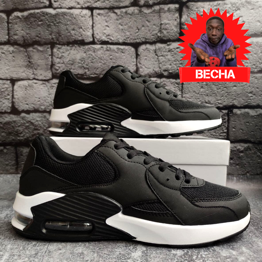 Кроссовки мужские в стиле Nike Air Max демисезон, черные белая подошва, Черно-белый
Кроссовки мужские в стиле Nike Air Max демисезон, черные белая подошва, Черно-белый