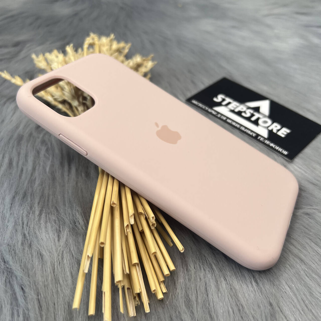 Чехол Silicone case Full 360 для iPhone 11 с закрытым низом силиконовый противоударный 10
Чехол Silicone case Full 360 для iPhone 11 с закрытым низом силиконовый противоударный 10