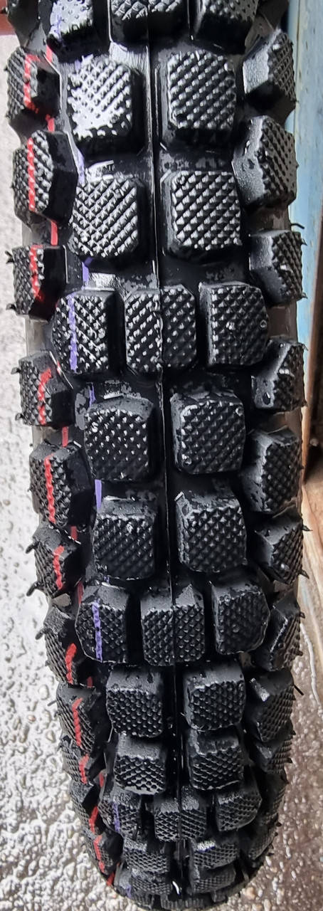 Мото-шина 2.50-17 BOSSTIRE
Мото-шина 2.50-17 BOSSTIRE