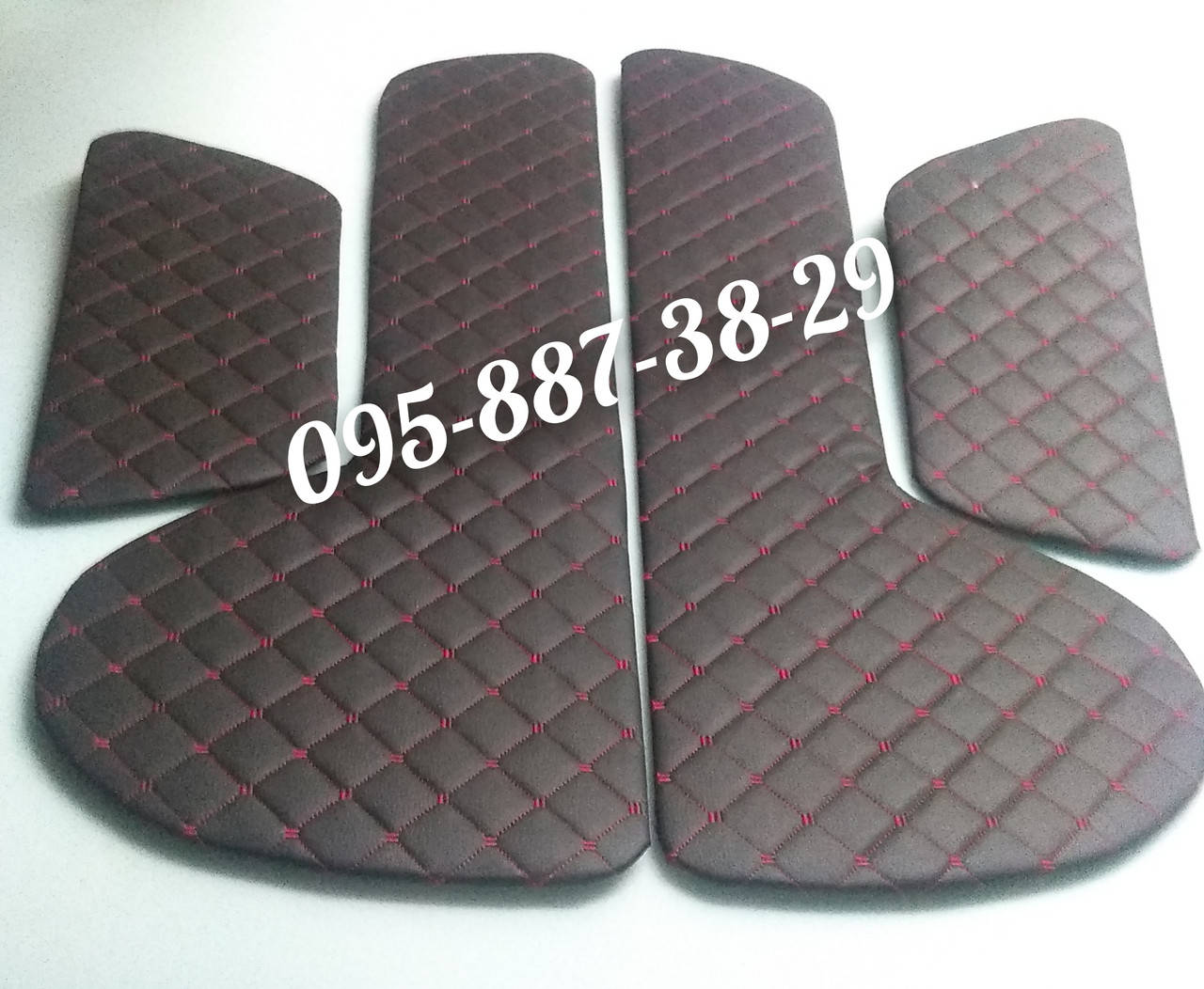 Вставки в двери, карты дверей Таврия ЗАЗ 1102 РОМБ с красной нитью 
Вставки в двери, карты дверей Таврия ЗАЗ 1102 РОМБ с красной нитью