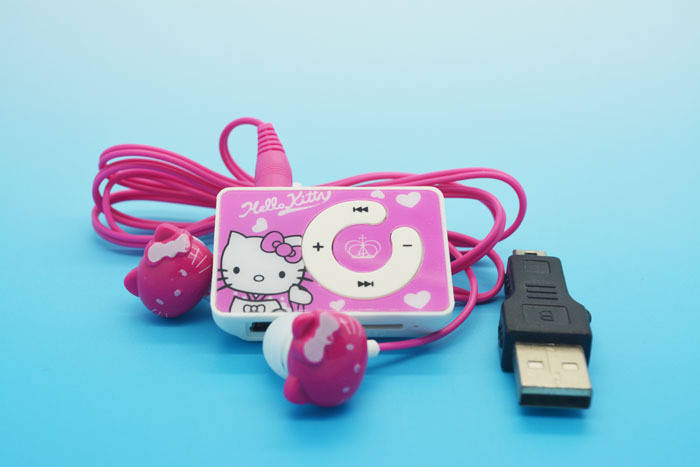 Hello Kitty MP3 плеер+ зарядка + наушники
Hello Kitty MP3 плеер+ зарядка + наушники