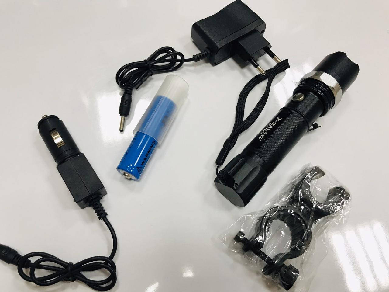 Аккумуляторный фонарик Bailong T8626 в кейсе Фонарь полицейский BL-XPE-S Дальность 500 метров
Аккумуляторный фонарик Bailong T8626 в кейсе Фонарь полицейский BL-XPE-S Дальность 500 метров