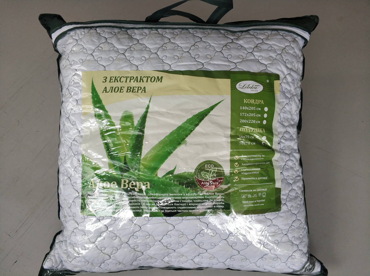 Подушка Алое Вера стеганая 70х70см Лелека Текстиль, Белый
Подушка Алое Вера стеганая 70х70см Лелека Текстиль, Белый