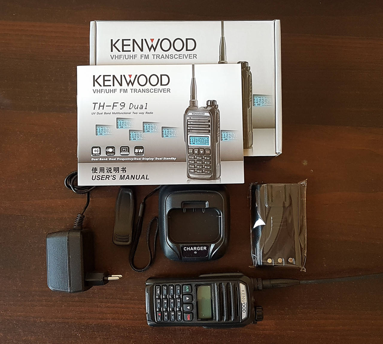 Рация Kenwood TH-F9
Рация Kenwood TH-F9
