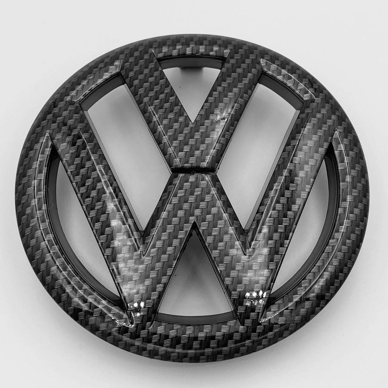 Эмблема перед, значок решетки радиатора VW (Фольцваген) 135 мм GOLF 6, GOLF PLUS Черный Карбон
Эмблема перед, значок решетки радиатора VW (Фольцваген) 135 мм GOLF 6, GOLF PLUS Черный Карбон