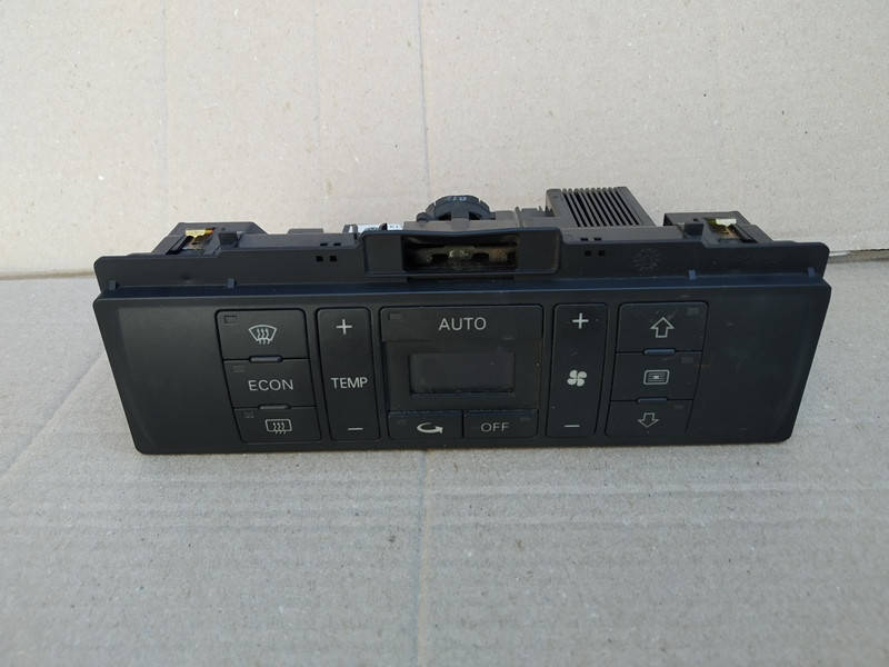 Блок управления печкой/климатконтролем Audi A4 B5 1999-2001 8D0820043M; 5HB007908-05; 5HB00790805
Блок управления печкой/климатконтролем Audi A4 B5 1999-2001 8D0820043M; 5HB007908-05; 5HB00790805