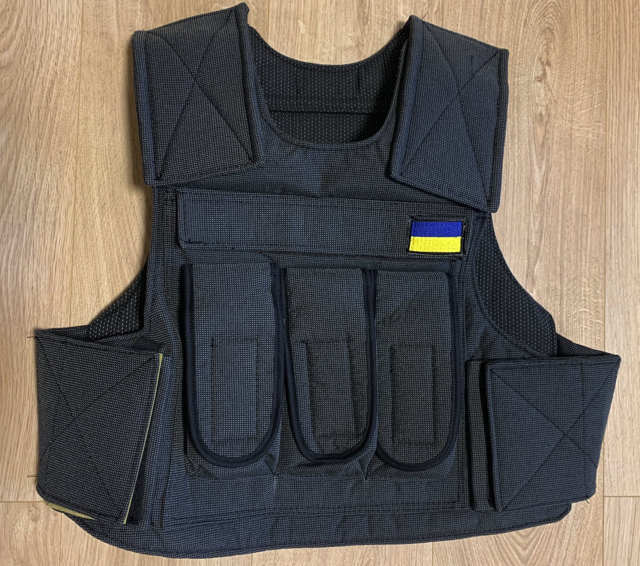 Плитонос+разгрузка под броник бронежилет
Плитонос+разгрузка под броник бронежилет