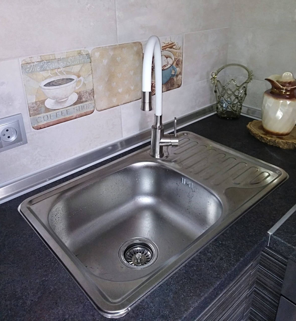 Мойка для кухни Platinum 6642 Decor 0,8мм декорированная
Мойка для кухни Platinum 6642 Decor 0,8мм декорированная