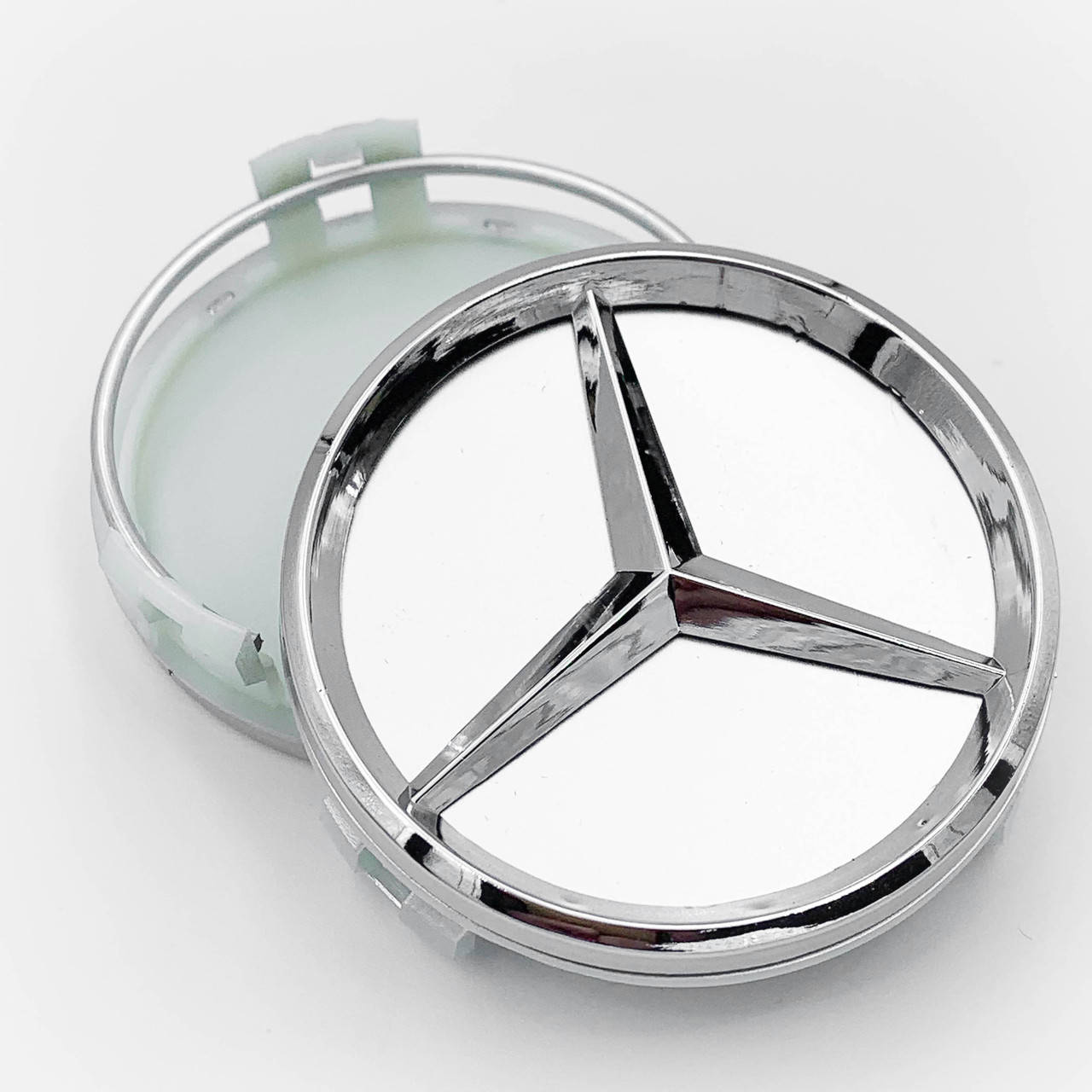 Колпачки (заглушки) в литые диски Mercedes-Benz (Мерседес) 60 мм. Серебристые 
Колпачки (заглушки) в литые диски Mercedes-Benz (Мерседес) 60 мм. Серебристые