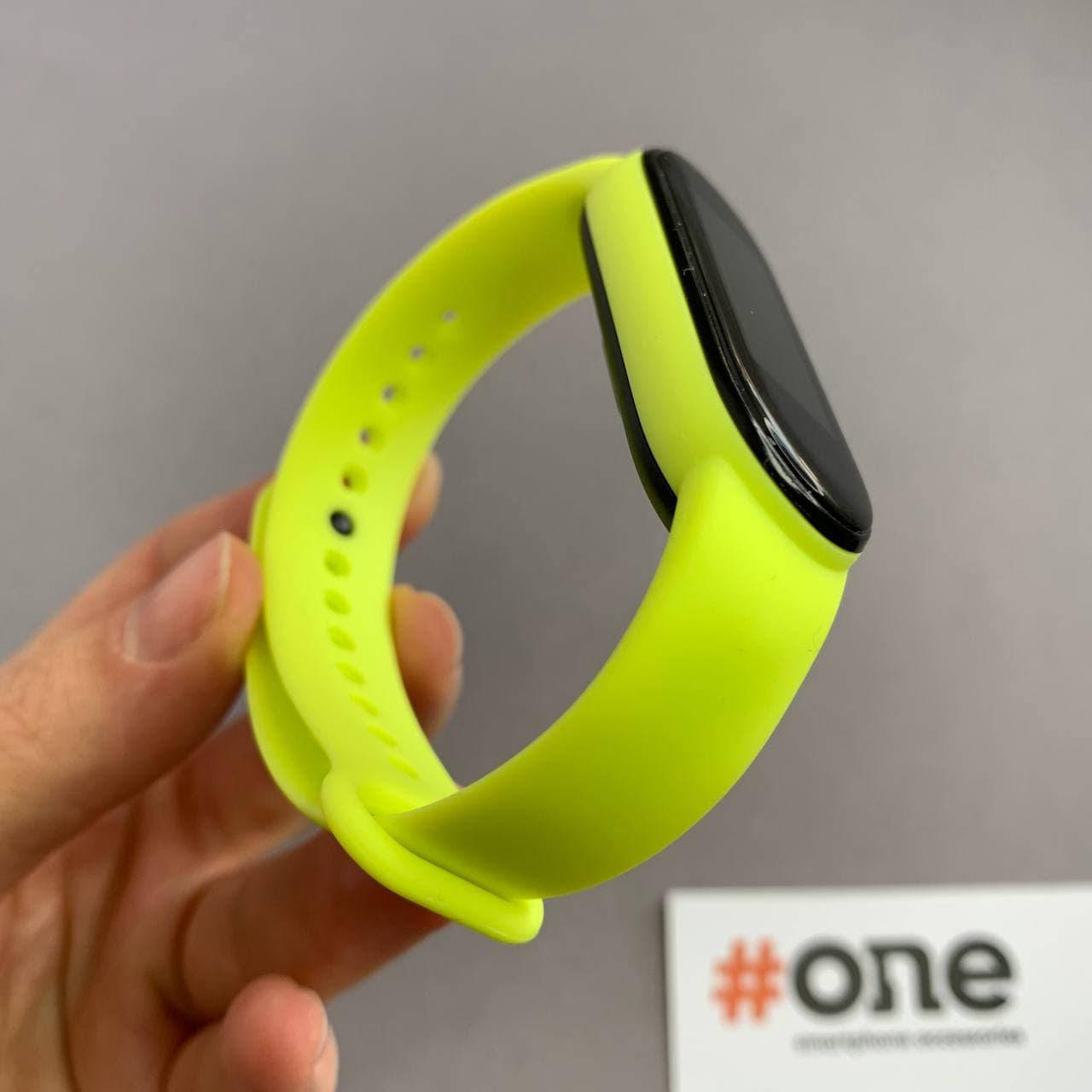 Ремешок для Xiaomi Mi Band 5 силиконовый цветной ремешок для фитнесс трекера браслета ми бенд 5 салатовый BND
Ремешок для Xiaomi Mi Band 5 силиконовый цветной ремешок для фитнесс трекера браслета ми бенд 5 салатовый BND
