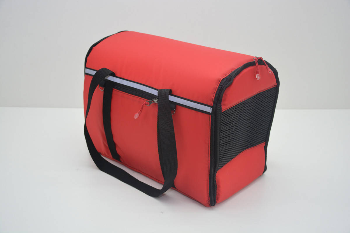 Сумка переноска матрас для собак котов Турист красная №2 300х500х370, Красный 
Сумка переноска матрас для собак котов Турист красная №2 300х500х370, Красный