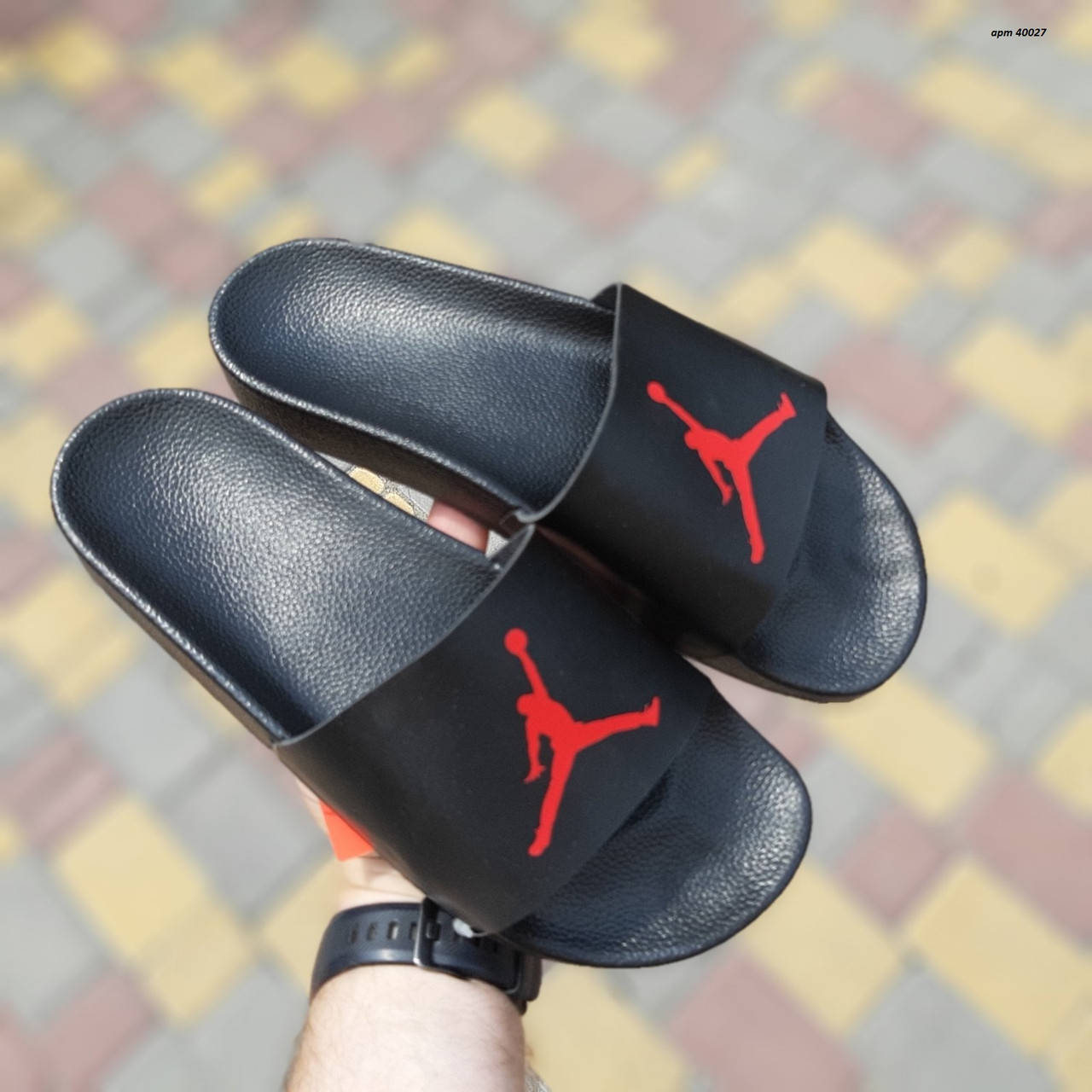 Мужские сланцы Jordan Black, Черный
Мужские сланцы Jordan Black, Черный