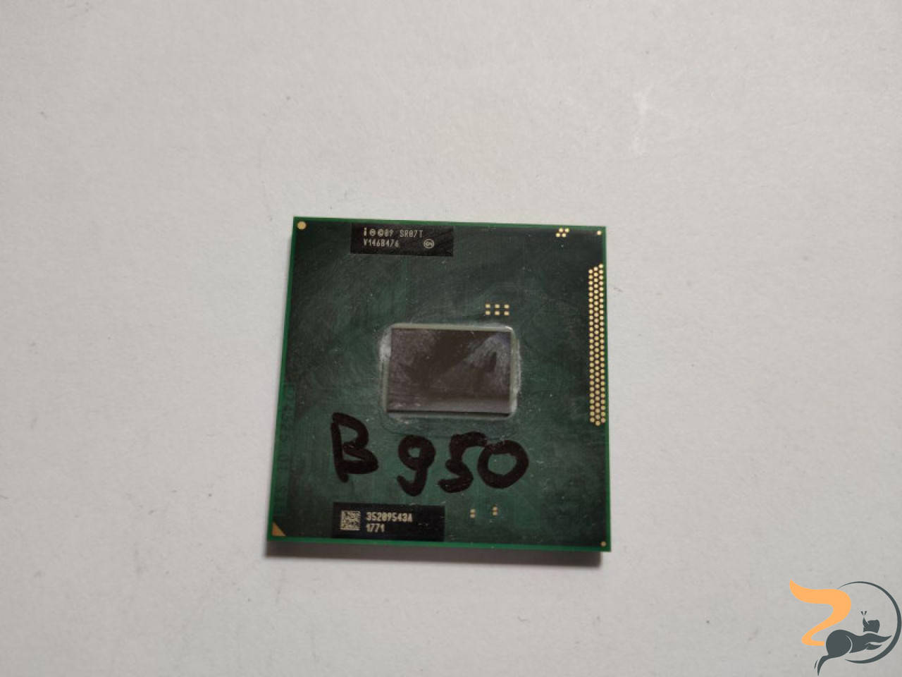 Процесор Intel Pentium B950, SR07T, тактова частота 2.10 ГГц, 2 Мб кеш-пам'яті, Socket PGA988, Б/В.
Процесор Intel Pentium B950, SR07T, тактова частота 2.10 ГГц, 2 Мб кеш-пам'яті, Socket PGA988, Б/В.