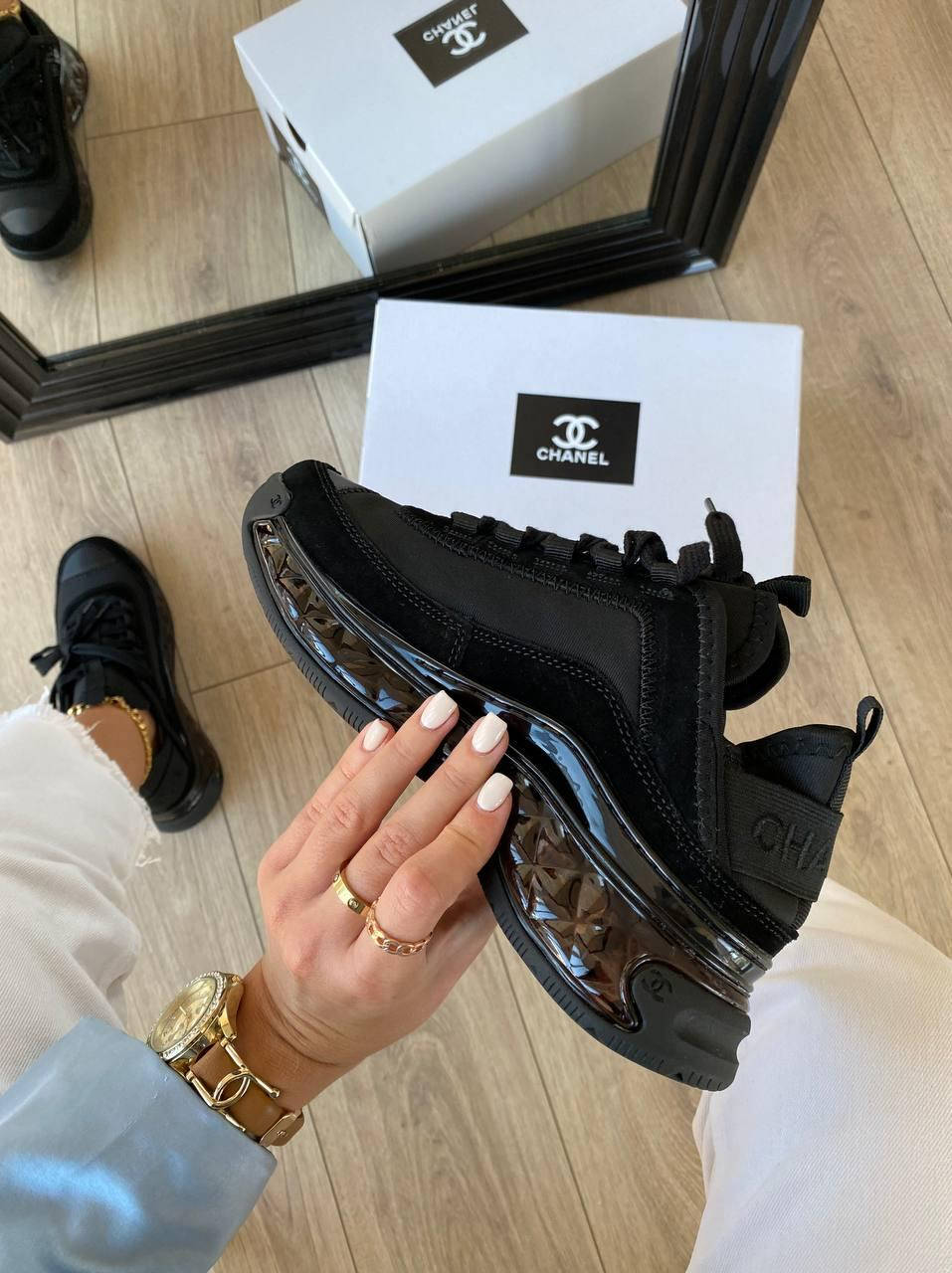 Женские кроссовки высокая подошва Chanel Crystal Sneakers Black. Классные женские кроссовки Шанель черные., Черный
Женские кроссовки высокая подошва Chanel Crystal Sneakers Black. Классные женские кроссовки Шанель черные., Черный