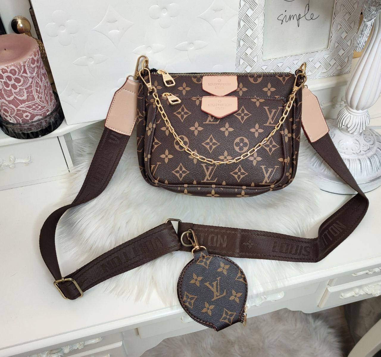 Женская сумка 3 в 1 кожаная Louis Vuitton, клатч через плече Луи Витон 3 в 1, Коричневый
Женская сумка 3 в 1 кожаная Louis Vuitton, клатч через плече Луи Витон 3 в 1, Коричневый