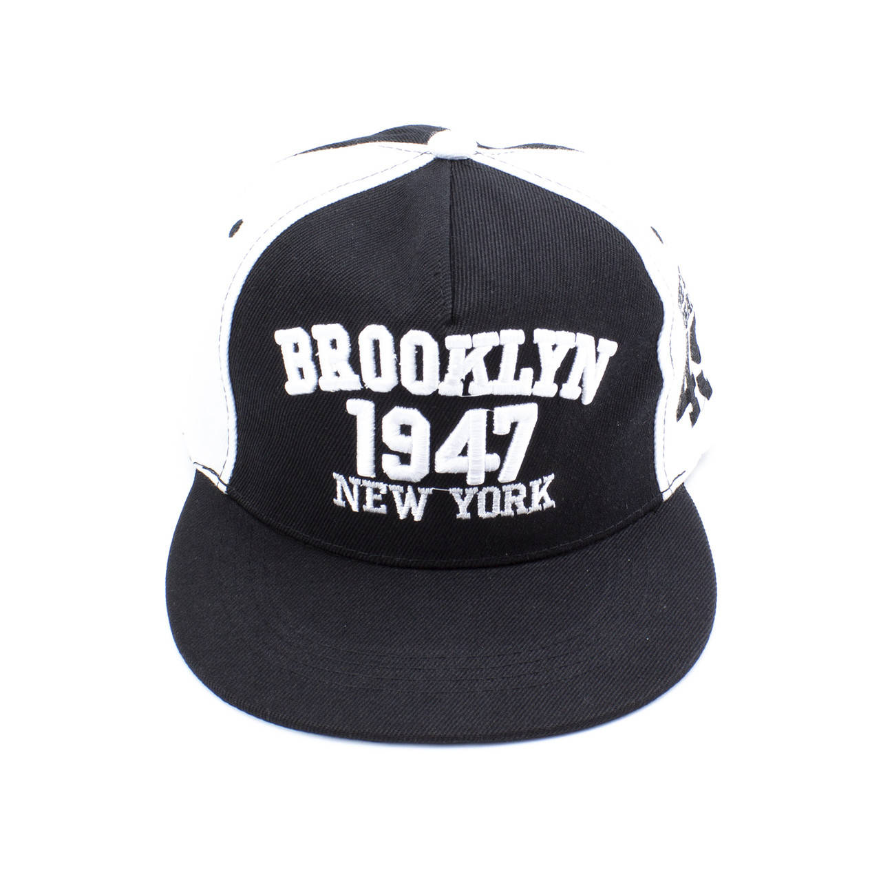 Стильная и удобная кепка, бейсболка New Wear АА18001. Черная. Рэперка универсальный размер. Красивый принт, Черный
Стильная и удобная кепка, бейсболка New Wear АА18001. Черная. Рэперка универсальный размер. Красивый принт, Черный