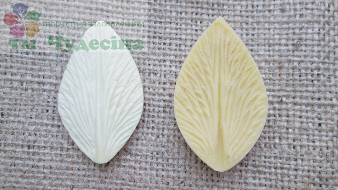Молд лепесток лилии широкий мини для фоамирана и глины флористический. Молд + вайнер
Молд лепесток лилии широкий мини для фоамирана и глины флористический. Молд + вайнер