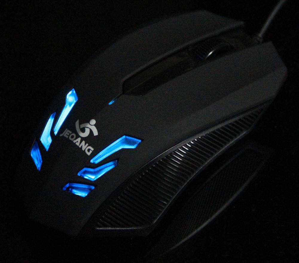 Проводная игровая мышка Jeqang JM-032 1200 DPI с подсветкой для ПК, ноутбуков, Black, Черный
Проводная игровая мышка Jeqang JM-032 1200 DPI с подсветкой для ПК, ноутбуков, Black, Черный