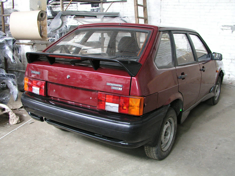 Спойлер на багажник Жигули Спойлер для ВАЗ (Lada) 2109 Темп Спойлер багажника Лада Девятка Темп
Спойлер на багажник Жигули Спойлер для ВАЗ (Lada) 2109 Темп Спойлер багажника Лада Девятка Темп