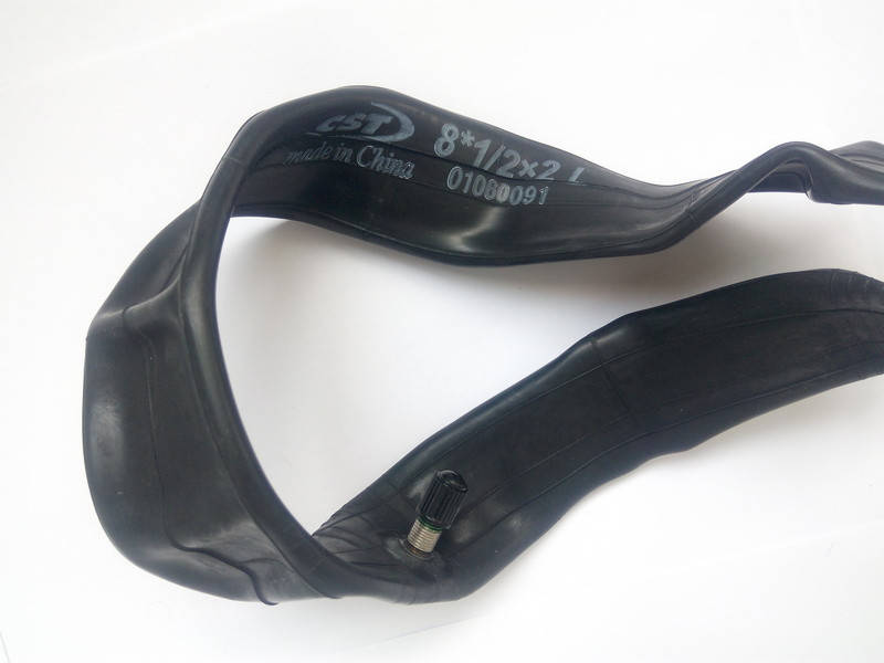 Камера 8 1/2 х 2 CST штуцер 2 см для самоката
Камера 8 1/2 х 2 CST штуцер 2 см для самоката