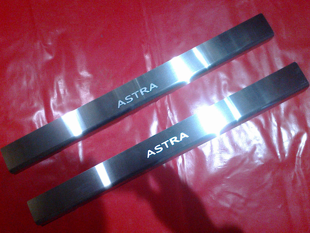 Накладки на пороги OPEL ASTRA H GTC
Накладки на пороги OPEL ASTRA H GTC