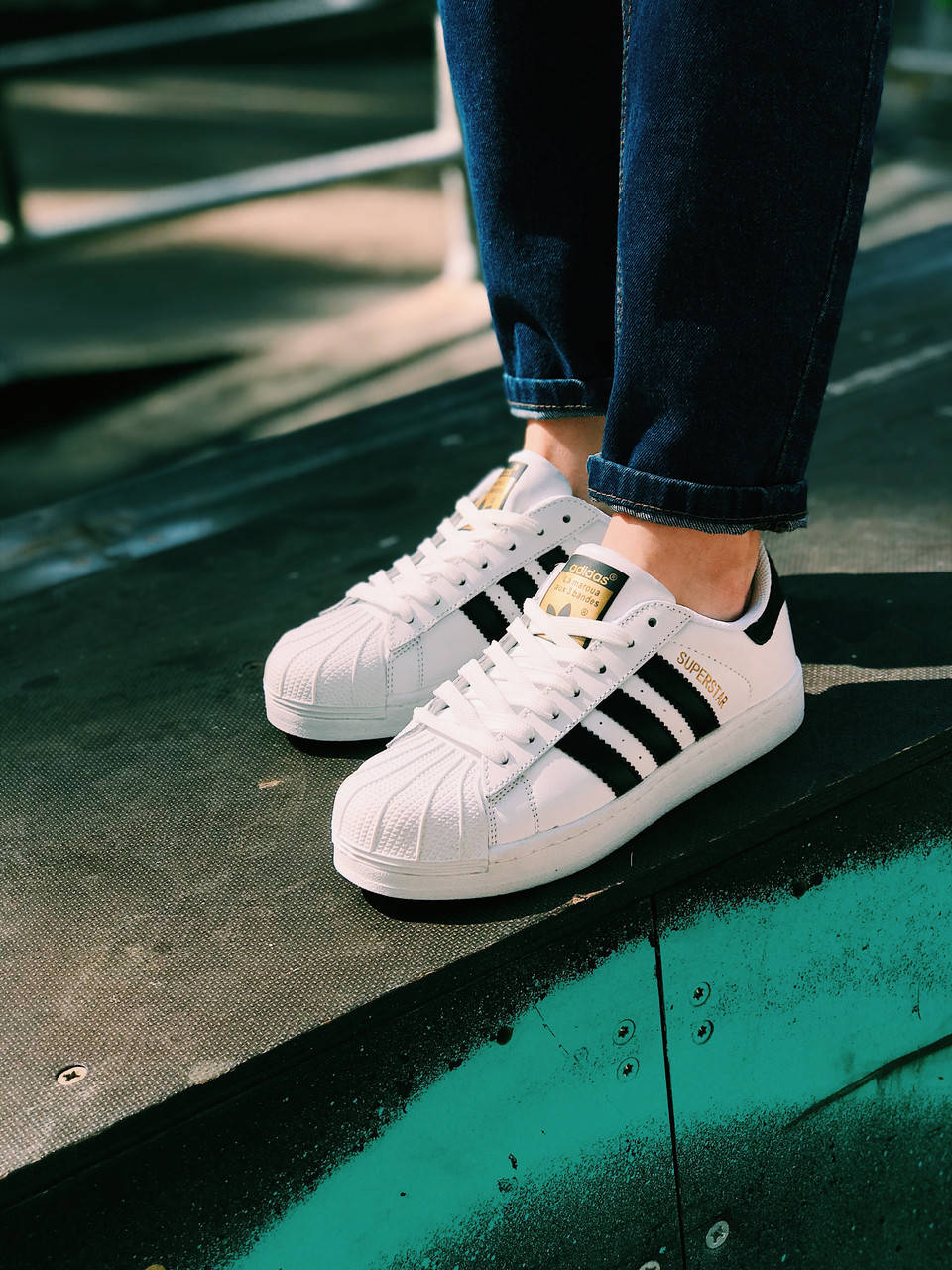Кроссовки Adidas Superstar White с черными полосками, Белый 
Кроссовки Adidas Superstar White с черными полосками, Белый