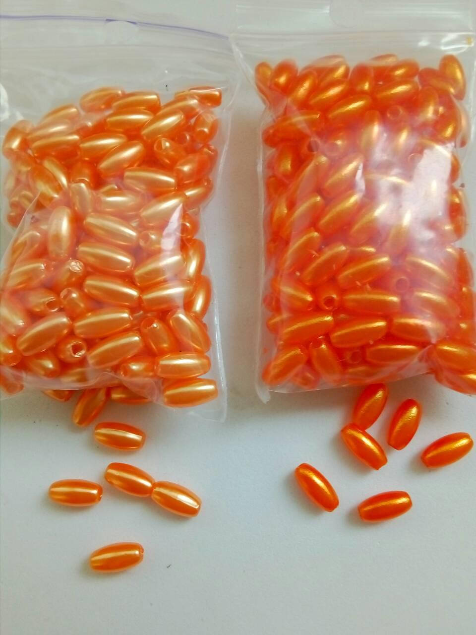 Бусины Рис светло-оранжевый (слева)
Бусины Рис светло-оранжевый (слева)