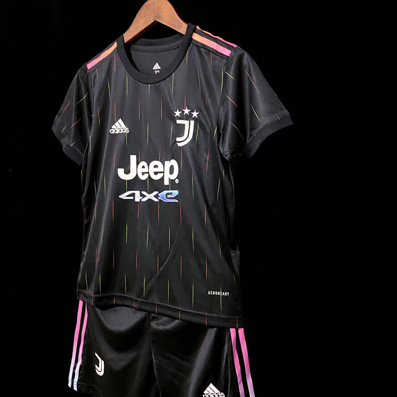 Детская футбольная форма Juventus Ювентус 2021-22 выездная