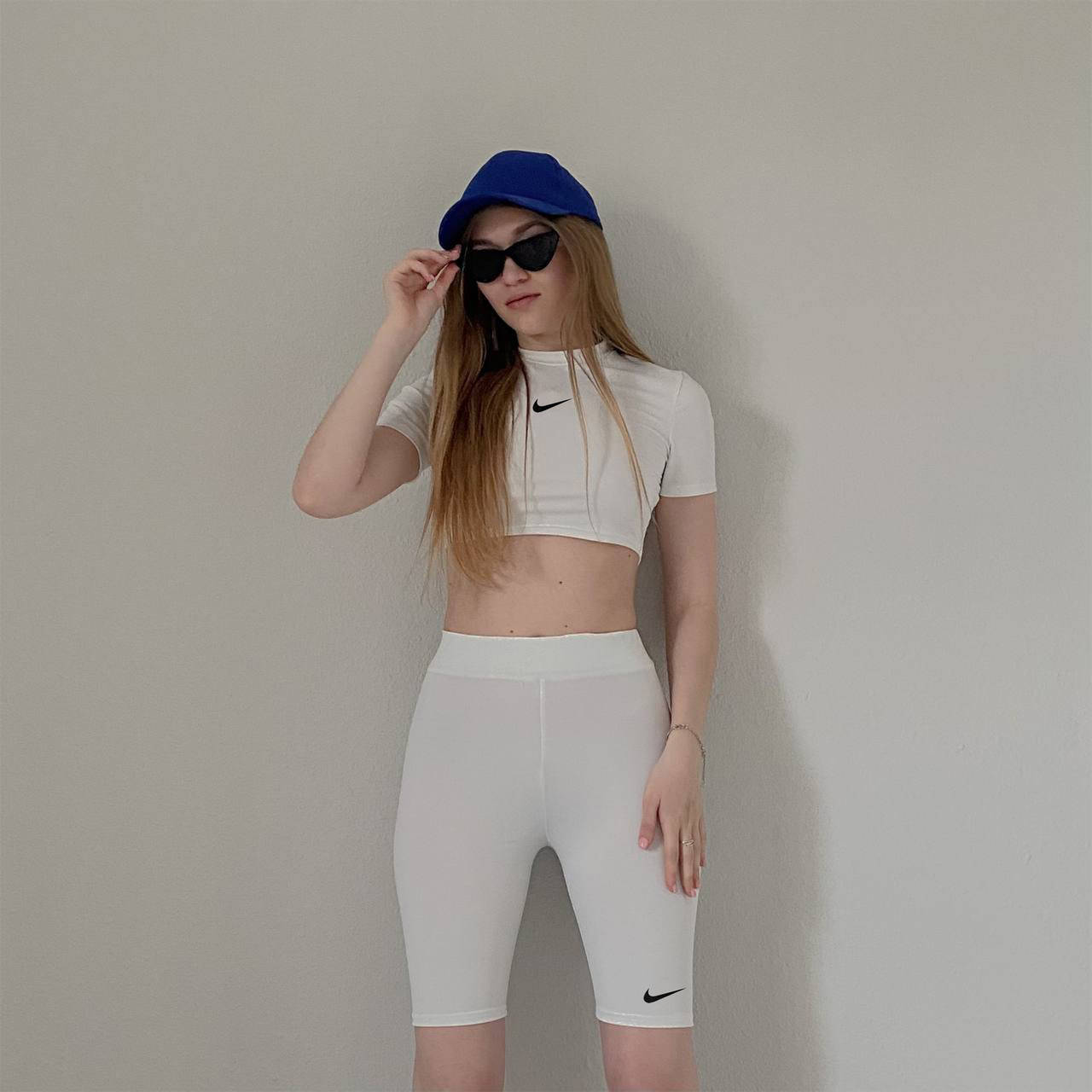 Женские велосипедные шорты Nike с завышенной талией спортивные эластичные велосипедки найк облегающие белые-молочные, Белый
Женские велосипедные шорты Nike с завышенной талией спортивные эластичные велосипедки найк облегающие белые-молочные, Белый