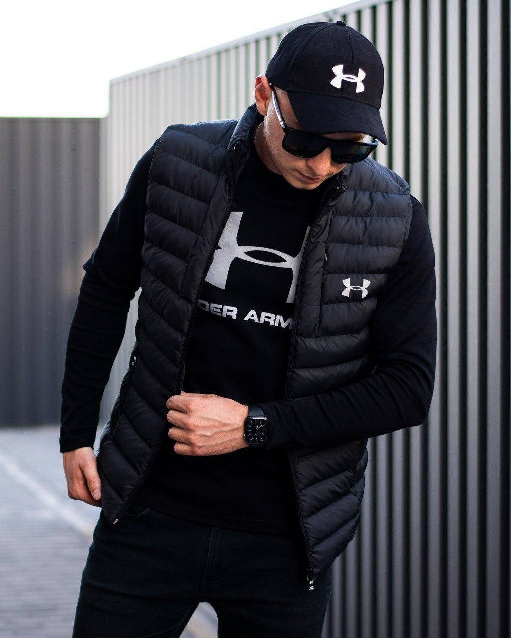Мужской жилет черный стеганный Турция Under Armour / Мужские жилетки стеганные S M L XL XXL L
Мужской жилет черный стеганный Турция Under Armour / Мужские жилетки стеганные S M L XL XXL L