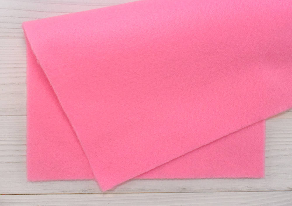 Американский фетр Fiesta 1,3 мм (20х30 см) - №09 шокирующий розовый (0912 shocking pink)
Американский фетр Fiesta 1,3 мм (20х30 см) - №09 шокирующий розовый (0912 shocking pink)