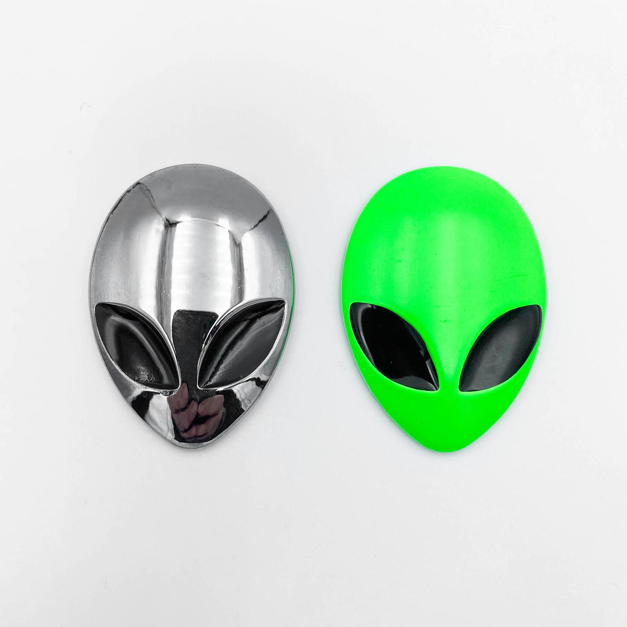 Металлический шильдик эмблема Инопланетянин
Металлический шильдик эмблема Инопланетянин