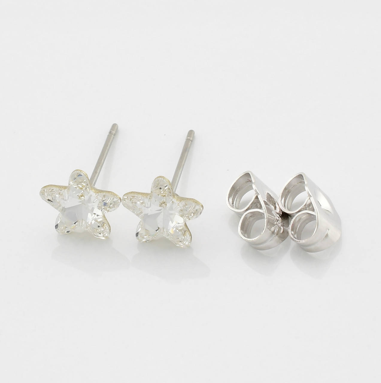 Серьги Xuping с кристаллами Swarovski 83057БЗ размер 7х7 мм цвет белый позолота Белое Золото
Серьги Xuping с кристаллами Swarovski 83057БЗ размер 7х7 мм цвет белый позолота Белое Золото