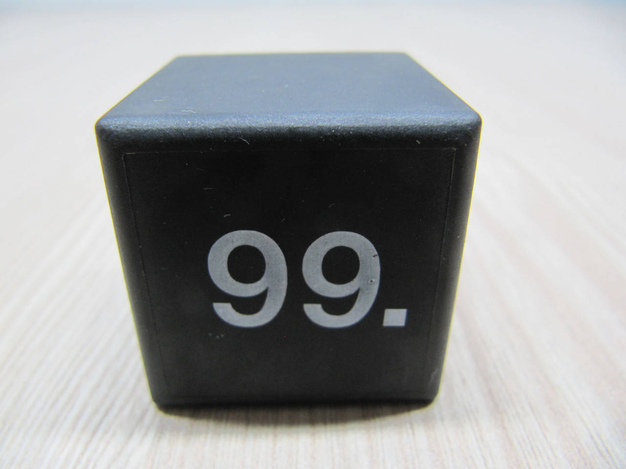 Реле стеклоочистителей дворников №99 Гольф3 Венто Пассат Б3 Б4 Поло Оригинал 357 955 531
Реле стеклоочистителей дворников №99 Гольф3 Венто Пассат Б3 Б4 Поло Оригинал 357 955 531