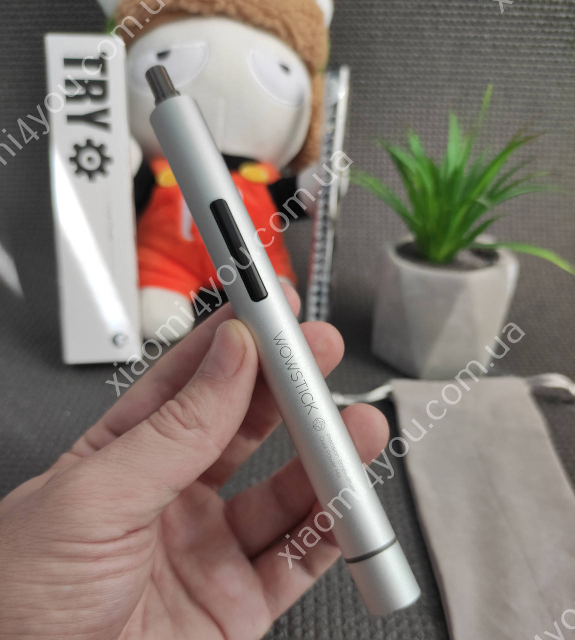 Электрическая отвертка Xiaomi Wowstick Try\1P+ 20 в 1 Умный винтоверт на батарейках 20 бит (Оригинал) + Чехол
Электрическая отвертка Xiaomi Wowstick Try\1P+ 20 в 1 Умный винтоверт на батарейках 20 бит (Оригинал) + Чехол