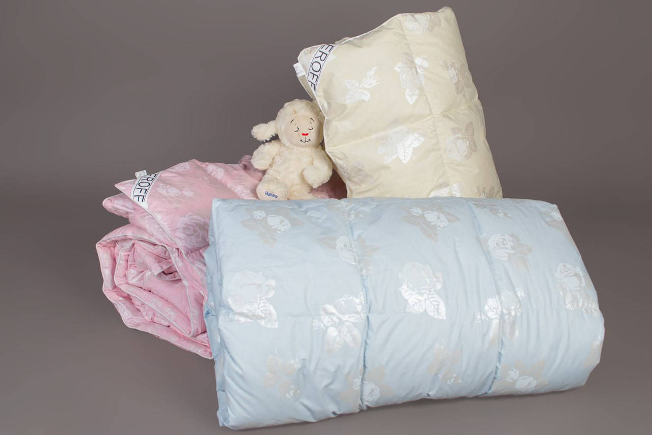 Пуховое одеяло (100% пух) полуторное
Пуховое одеяло (100% пух) полуторное