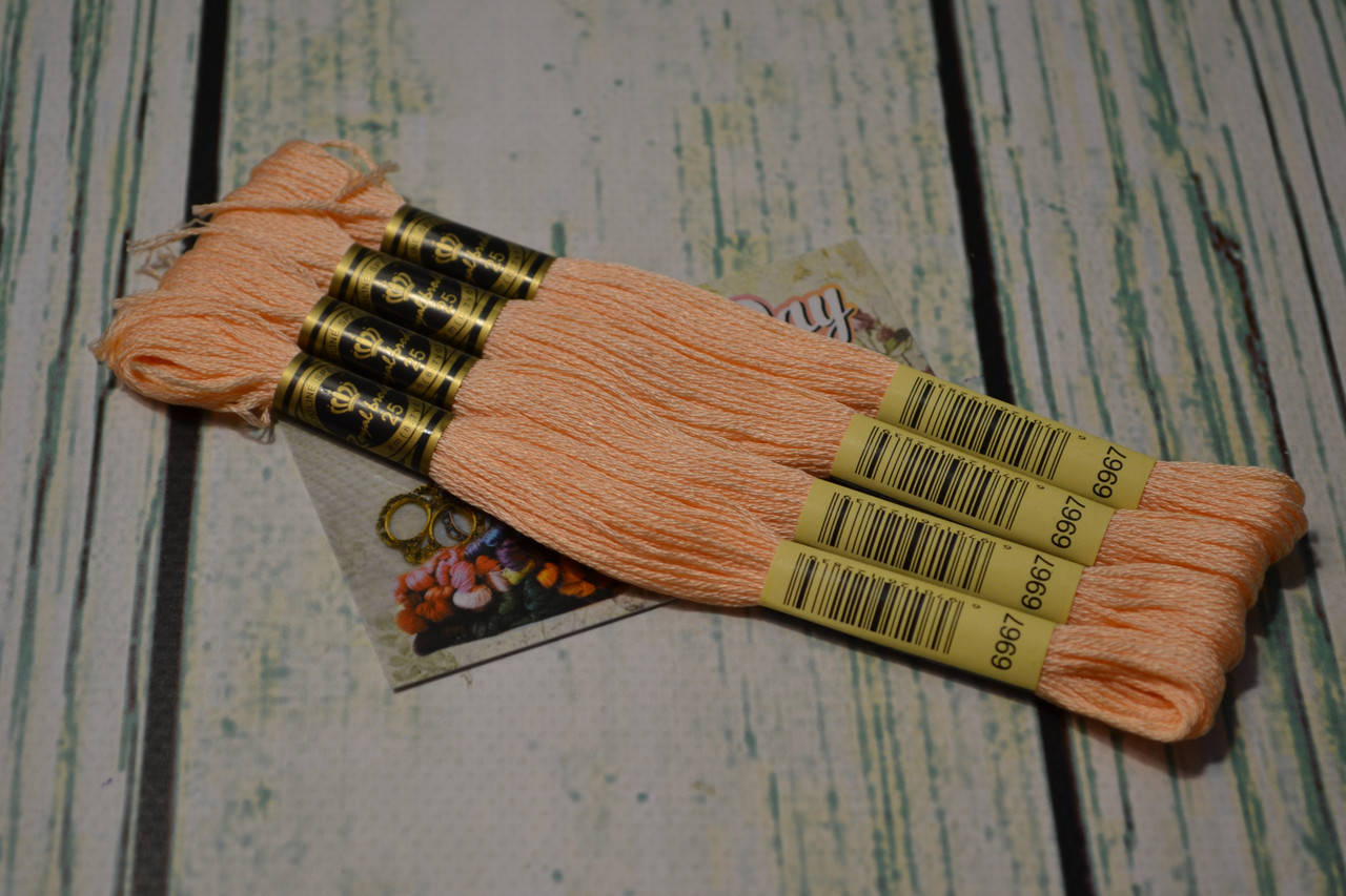 Мулине Royal Broderie, цвет №967
Мулине Royal Broderie, цвет №967