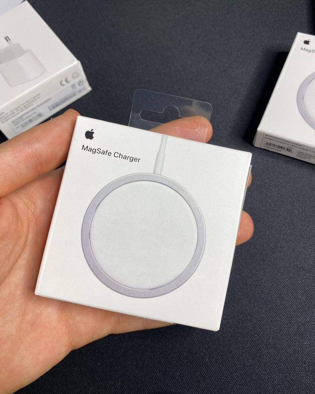 Беспроводная магнитная зарядка для Apple iphone X 11 12 и Android Apple MagSafe Charger White, Белый
Беспроводная магнитная зарядка для Apple iphone X 11 12 и Android Apple MagSafe Charger White, Белый